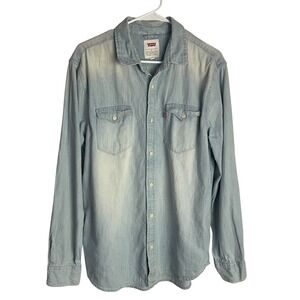 Vintage Levis Mens Chambray Shirt Size M Blue Distressed Long Sleeve Button Down